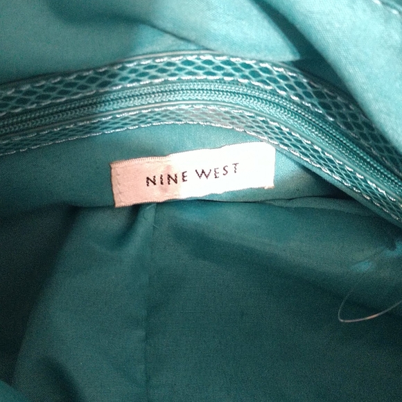 Turquoise Croc Ruffle Nine West Shoulder Bag - Picture 4 of 7